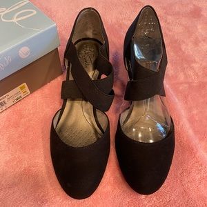 Sz 10W Black Wedges Dress Shoes by LifeStride